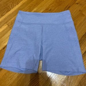 Outdoor Voices 5” warmup shorts